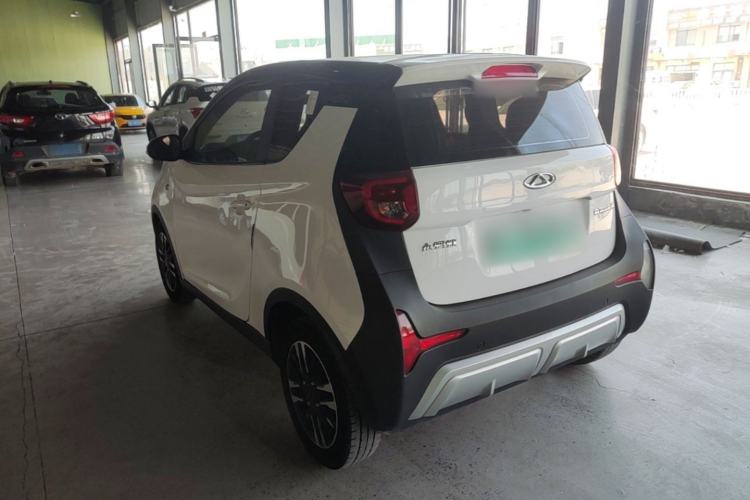 Used Chery QQ Little Ant 2022 Restyled Version Sweet Pink Edition Half-Sugar Version 28.8 kWh 30 kW 301 km Rear Left 45 Deg