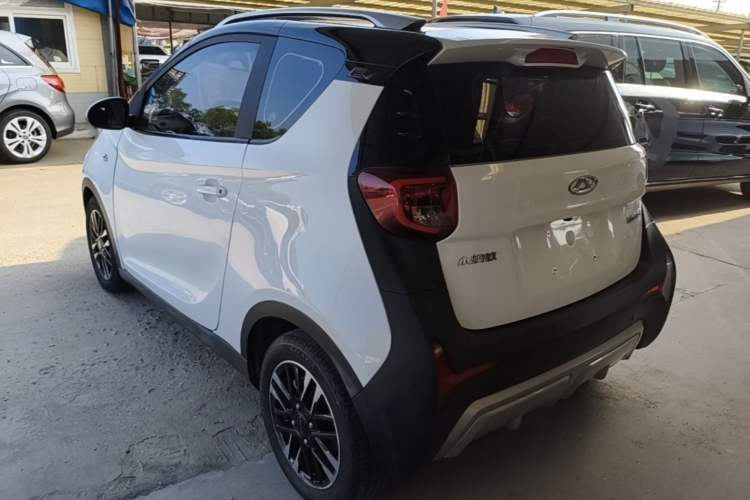 Used Chery QQ Little Ant 2022 Sweet Pink Edition Full-Sugar Version Lithium Iron Phosphate 30 kW 301 km Rear Left 45 Deg