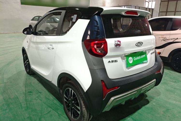 Used Chery QQ Little Ant 2022 Revised Version Sweet Pink Edition Half-Sugar Version Lithium Iron Phosphate 30.7 kWh 30 kW 301 km Rear Left 45 Deg