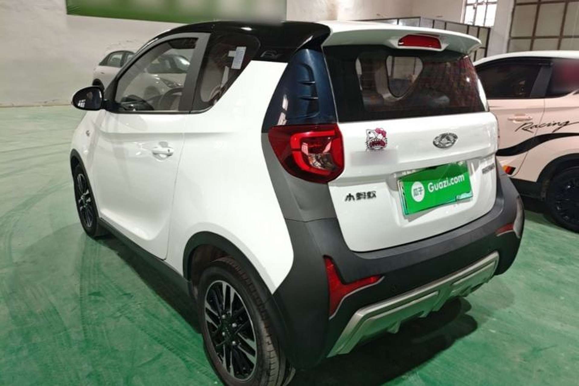 Used Chery QQ Little Ant 2022 Revised Version Sweet Pink Edition Half-Sugar Version Lithium Iron Phosphate 30.7 kWh 30 kW 301 km Rear Left 45 Deg