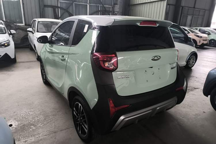 Used Chery QQ Little Ant 2022 Revised Version Sweet Pink Edition Half-Sugar Version Lithium Iron Phosphate 30.7 kWh 30 kW 301 km Rear Left 45 Deg