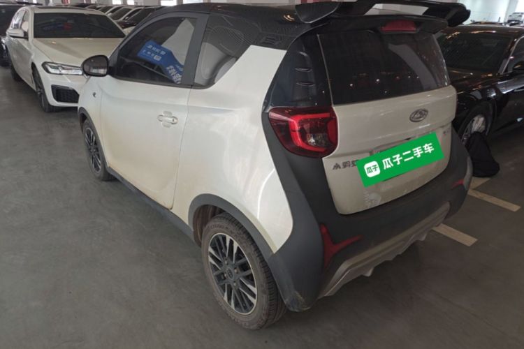 Used Chery QQ Little Ant 2022 Revised Version Sweet Pink Edition Half-Sugar Version Lithium Iron Phosphate 30.7 kWh 30 kW 301 km Rear Left 45 Deg