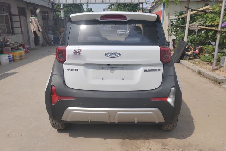 Used Chery QQ Little Ant 2022 Revised Version Sweet Pink Edition Half-Sugar Version Lithium Iron Phosphate 30.7 kWh 30 kW 301 km Rear