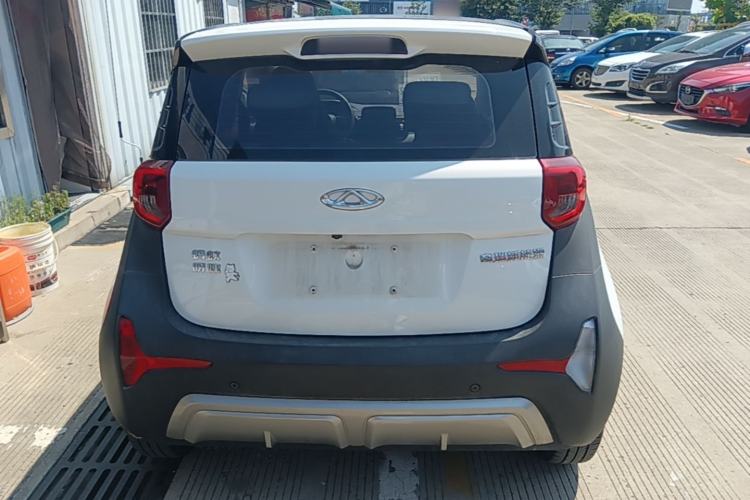 Used Chery QQ Little Ant 2022 Revised Version Sweet Pink Edition Half-Sugar Version Lithium Iron Phosphate 30.7 kWh 30 kW 301 km Rear