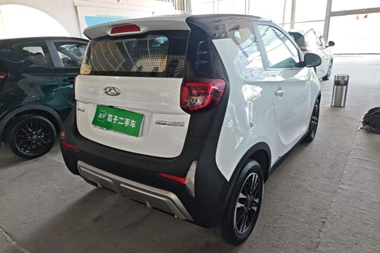 Used Chery QQ Little Ant 2022 Sweet Pink Edition Half-Sugar Version 3-Cell Lithium 30kW 301km Rear Right 45 Deg