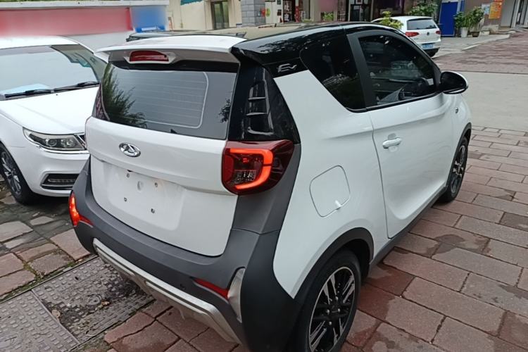 Used Chery QQ Little Ant 2022 Revised Version 2 Sweet Pink Edition Full-Sugar Version Lithium Iron Phosphate 30.7 kWh 30 kW 301 km Rear Right 45 Deg
