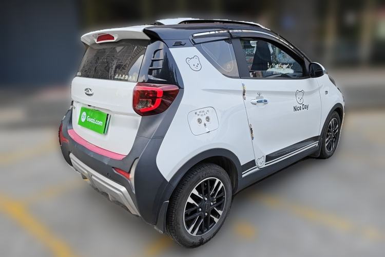 Used Chery QQ Little Ant 2022 Sweet Pink Edition Half-Sugar Version 3-Cell Lithium 30kW 301km Rear Right 45 Deg