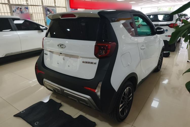 Used Chery QQ Little Ant 2022 Restyled Version Sweet Pink Edition Half-Sugar Version 28.8 kWh 30 kW 301 km Rear Right 45 Deg