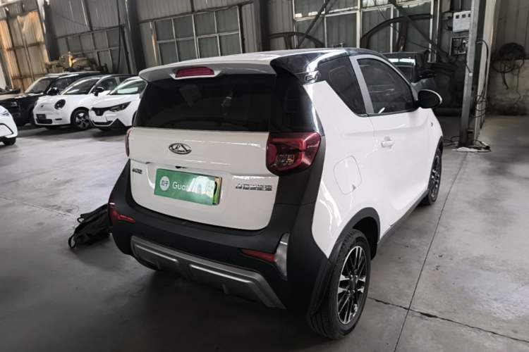 Used Chery QQ Little Ant 2022 Sweet Pink Edition Half-Sugar Version 3-Cell Lithium 30kW 301km Rear Right 45 Deg