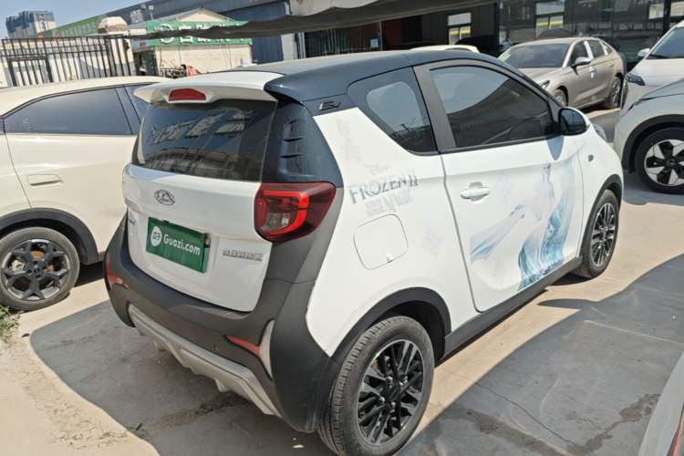 Used Chery QQ Little Ant 2022 Restyled Version Sweet Pink Edition Half-Sugar Version 30.6 kWh 30 kW 301 km Rear Right 45 Deg