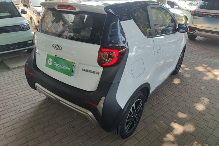 Used Chery QQ Little Ant 2022 Restyled Version Sweet Pink Edition Half-Sugar Version 30.6 kWh 30 kW 301 km Rear Right 45 Deg