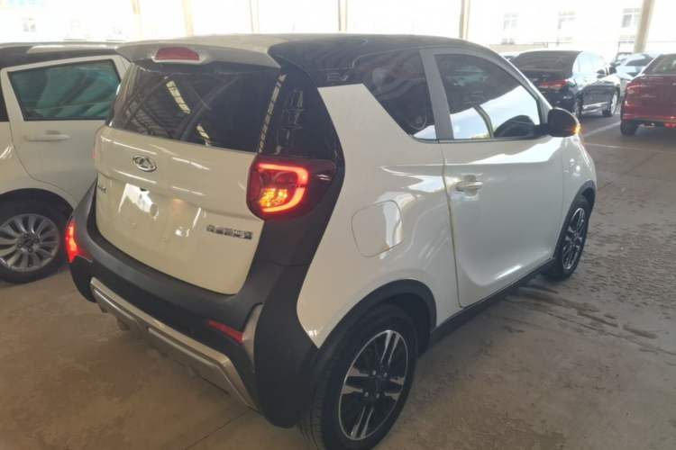 Used Chery QQ Little Ant 2022 Sweet Pink Edition Half-Sugar Version Lithium Iron Phosphate 30 kW 301 km Rear Right 45 Deg