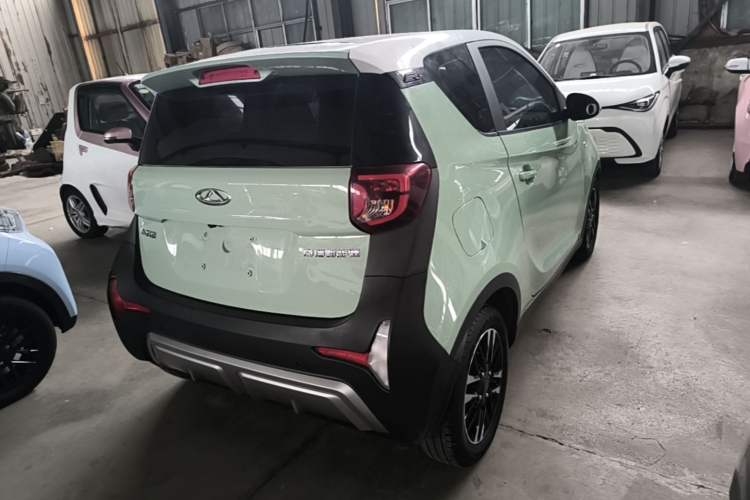 Used Chery QQ Little Ant 2022 Revised Version Sweet Pink Edition Half-Sugar Version Lithium Iron Phosphate 30.7 kWh 30 kW 301 km Rear Right 45 Deg