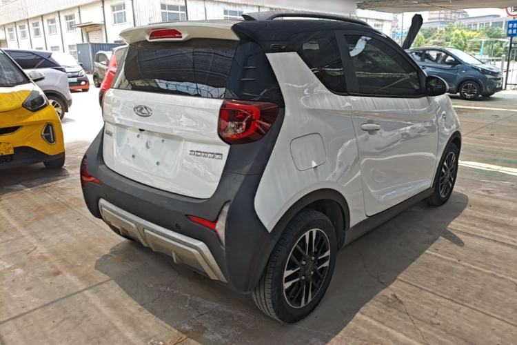 Used Chery QQ Little Ant 2022 Updated Version Sweet Pink Edition Full-Sugar Version 30.6 kWh 30 kW 301 km Rear Right 45 Deg