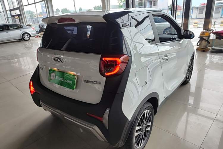 Used Chery QQ Little Ant 2022 Sweet Pink Edition Half-Sugar Version Lithium Iron Phosphate 29.2 kWh 30 kW 301 km Rear Right 45 Deg