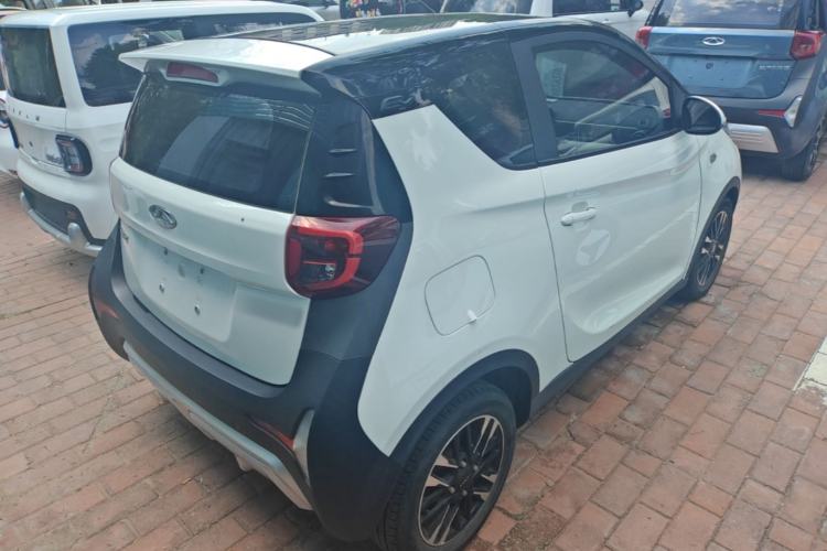Used Chery QQ Little Ant 2022 Sweet Pink Edition Half-Sugar Version Lithium Iron Phosphate 29.2 kWh 30 kW 301 km Rear Right 45 Deg