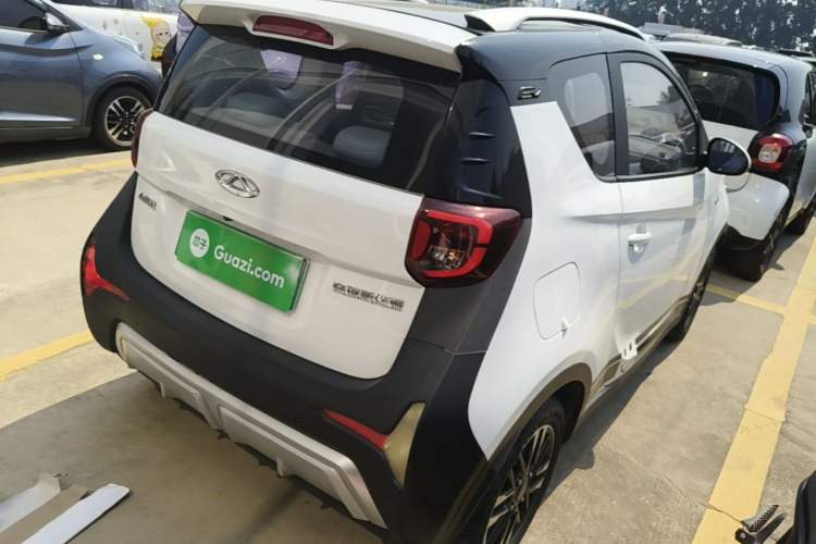 Used Chery QQ Little Ant 2022 Sweet Pink Edition Full-Sugar Version Lithium Iron Phosphate 30 kW 301 km Rear Right 45 Deg