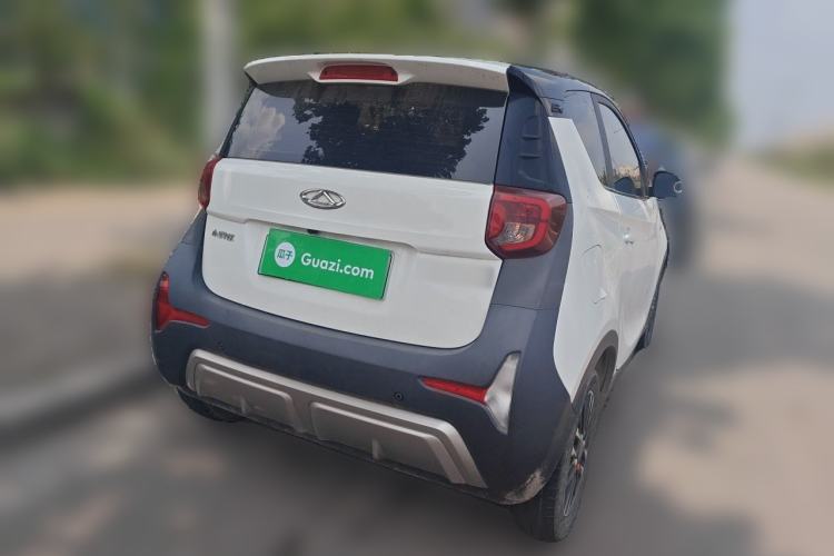 Used Chery QQ Little Ant 2022 Restyled Version Sweet Pink Edition Half-Sugar Version 30.6 kWh 30 kW 301 km Rear Right 45 Deg