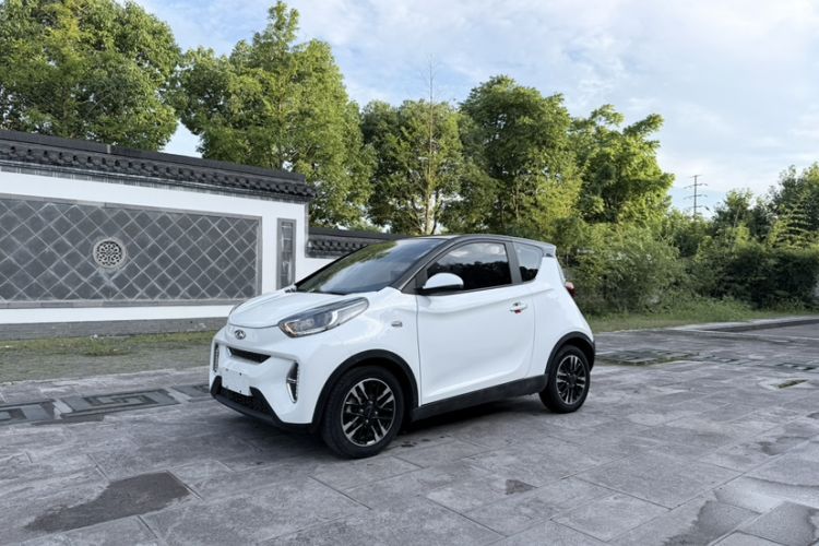 Used Chery QQ Little Ant 2022 Sweet Pink Edition Half-Sugar Version Lithium Iron Phosphate 30 kW 301 km Guazi used car, China used car export, Used car for sale, Used  cars, Cheapest cars for sale