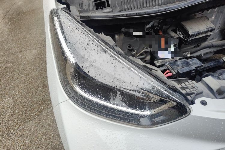 Used Chery QQ Little Ant 2022 Revised Version Sweet Pink Edition Half-Sugar Version Lithium Iron Phosphate 30.7 kWh 30 kW 301 km Right Front Headlight