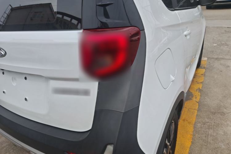 Used Chery QQ Little Ant 2022 Revised Version Sweet Pink Edition Half-Sugar Version Lithium Iron Phosphate 30.7 kWh 30 kW 301 km Right Rear Taillight