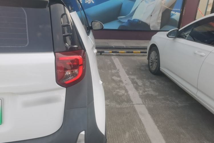 Used Chery QQ Little Ant 2022 Sweet Pink Edition Half-Sugar Version Lithium Iron Phosphate 30 kW 301 km Right Rear Taillight