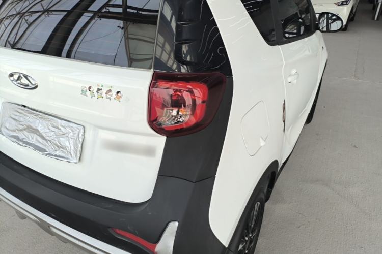 Used Chery QQ Little Ant 2022 Restyled Version Sweet Pink Edition Half-Sugar Version 30.6 kWh 30 kW 301 km Right Rear Taillight