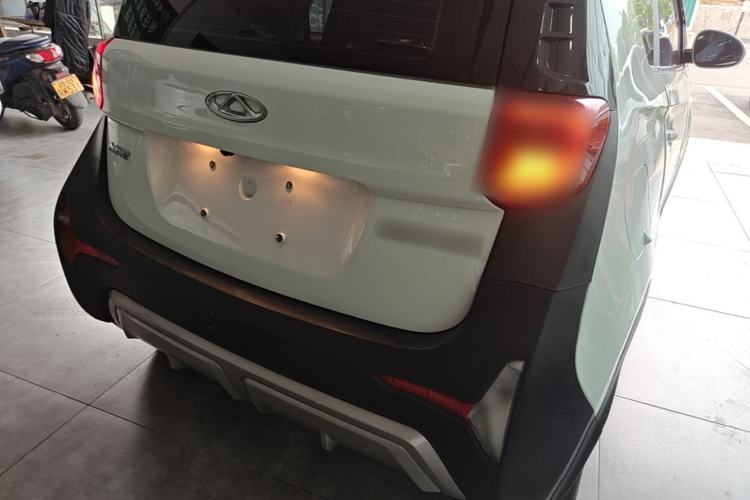 Used Chery QQ Little Ant 2022 Revised Version Sweet Pink Edition Low-Sugar Version 28.8 kWh 30 kW 301 km Right Rear Taillight