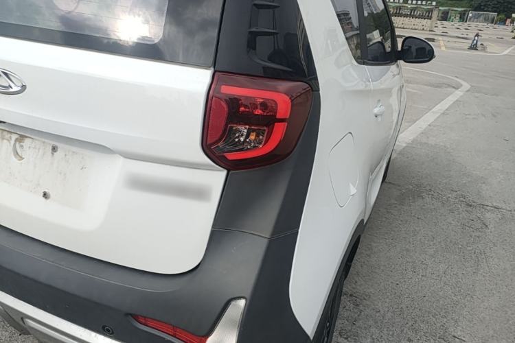 Used Chery QQ Little Ant 2022 Sweet Pink Edition Half-Sugar Version Lithium Iron Phosphate 30 kW 301 km Right Rear Taillight