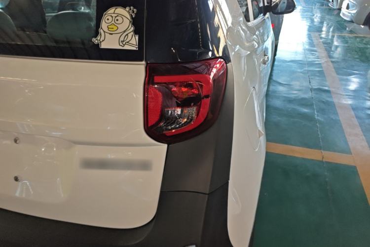 Used Chery QQ Little Ant 2022 Sweet Pink Edition Half-Sugar Version Lithium Iron Phosphate 30 kW 301 km Right Rear Taillight