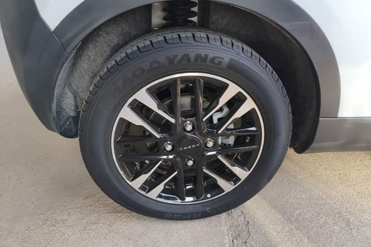 Used Chery QQ Little Ant 2022 Sweet Pink Edition Full-Sugar Version Lithium Iron Phosphate 30 kW 301 km Right Rear Wheel Hub