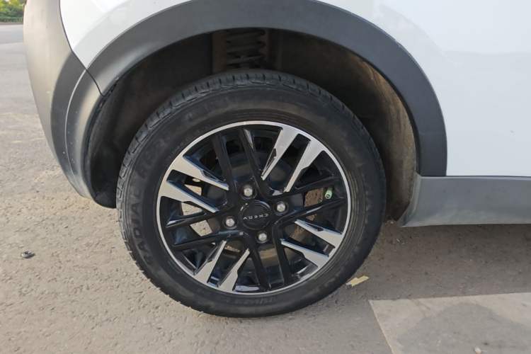 Used Chery QQ Little Ant 2022 Sweet Pink Edition Low-Sugar Version 30kW 301km Range Right Rear Wheel Hub