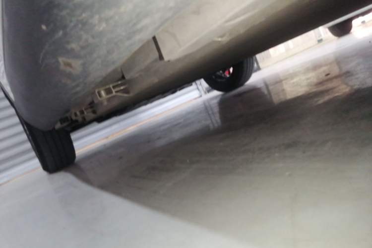 Used Chery QQ Little Ant 2022 Sweet Pink Edition Half-Sugar Version Lithium Iron Phosphate 30 kW 301 km Right Side Sill