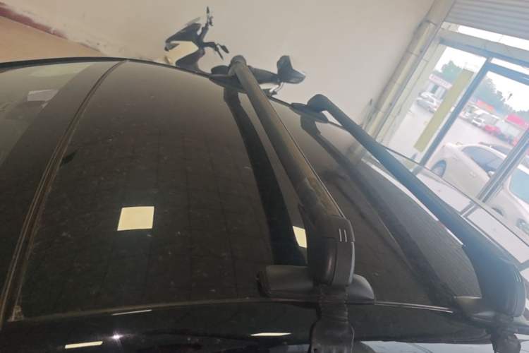 Used Chery QQ Little Ant 2022 Revised Version Sweet Pink Edition Half-Sugar Version Lithium Iron Phosphate 30.7 kWh 30 kW 301 km Roof