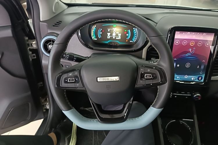 Used Chery QQ Little Ant 2022 Sweet Pink Edition Low-Sugar Version Lithium Iron Phosphate 30 kW 301 km Steering Wheel