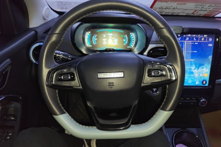 Used Chery QQ Little Ant 2022 Sweet Pink Edition Full-Sugar Version Lithium Iron Phosphate 30 kW 301 km Steering Wheel