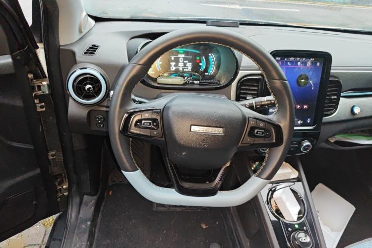 Used Chery QQ Little Ant 2022 Sweet Pink Edition Half-Sugar Version Lithium Iron Phosphate 30 kW 301 km Steering Wheel