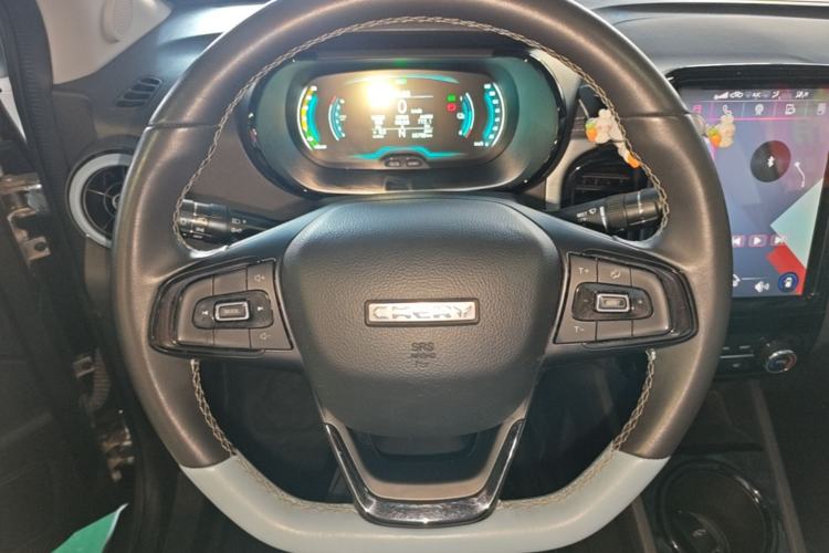 Used Chery QQ Little Ant 2022 Sweet Pink Edition Half-Sugar Version Lithium Iron Phosphate 30 kW 301 km Steering Wheel