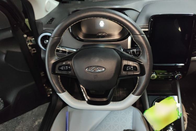 Used Chery QQ Little Ant 2022 Sweet Pink Edition Half-Sugar Version Lithium Iron Phosphate 30 kW 301 km Steering Wheel
