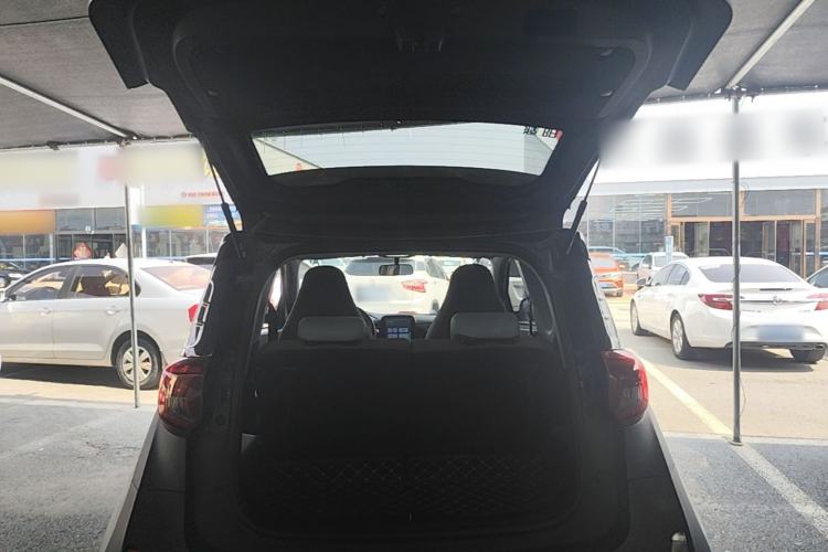 Used Chery QQ Little Ant 2022 Sweet Pink Edition Half-Sugar Version Lithium Iron Phosphate 29.2 kWh 30 kW 301 km Trunk
