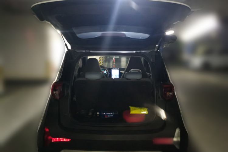 Used Chery QQ Little Ant 2022 Revised Version Sweet Pink Edition Half-Sugar Version Lithium Iron Phosphate 30.7 kWh 30 kW 301 km Trunk