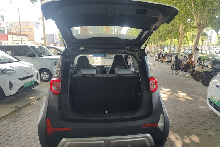 Used Chery QQ Little Ant 2022 Restyled Version Sweet Pink Edition Half-Sugar Version 30.6 kWh 30 kW 301 km Trunk