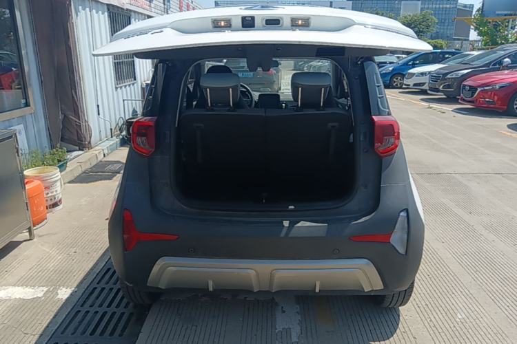 Used Chery QQ Little Ant 2022 Revised Version Sweet Pink Edition Half-Sugar Version Lithium Iron Phosphate 30.7 kWh 30 kW 301 km Trunk