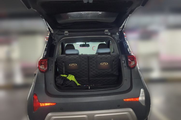 Used Chery QQ Little Ant 2022 Revised Version Sweet Pink Edition Half-Sugar Version Lithium Iron Phosphate 30.7 kWh 30 kW 301 km Trunk