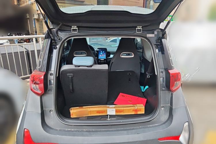 Used Chery QQ Little Ant 2022 Revised Version Sweet Pink Edition Half-Sugar Version Lithium Iron Phosphate 30.7 kWh 30 kW 301 km Trunk