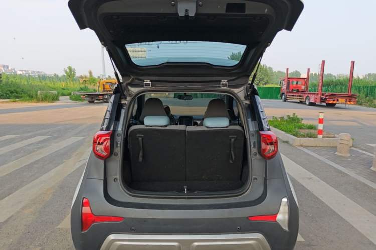 Used Chery QQ Little Ant 2022 Sweet Pink Edition Low-Sugar Version 30kW 301km Range Trunk
