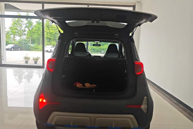 Used Chery QQ Little Ant 2022 Sweet Pink Edition Low-Sugar Version Lithium Iron Phosphate 30 kW 301 km Trunk