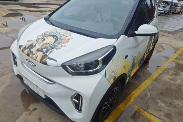 Used Chery QQ Little Ant 2022 Revised Version Sweet Pink Edition Half-Sugar Version Lithium Iron Phosphate 30.7 kWh 30 kW 301 km
