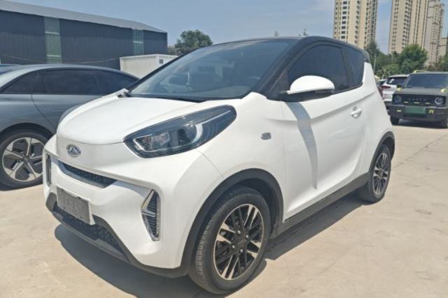 Used Chery QQ Little Ant 2022 Sweet Pink Edition Half-Sugar Version Lithium Iron Phosphate 29.2 kWh 30 kW 301 km
