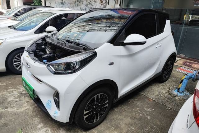 Ojetý Chery QQ Little Ant 2022 Sweet Pink Edition Half-Sugar Version Lithium Iron Phosphate 30 kW 301 km